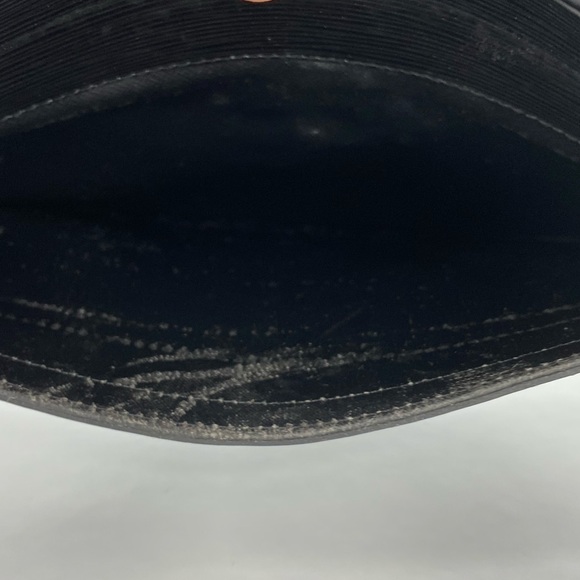 ❤️✨BEAUTIFUL✨❤️ CROSSBODY - Picture 12 of 14